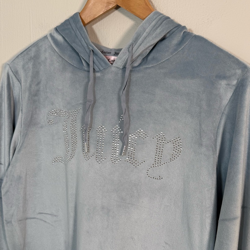 Juicy Couture 90’s Y2K Baby Blue Velour Rhinestone Logo Cropped Hoodie Sz M